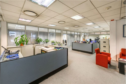 Edificio Oficinas En Zona Centrica-16.798 M2 -caba