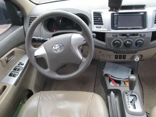 Toyota Fortuner Sr5 4x2 2700cc At Aa
