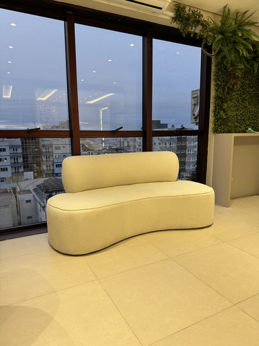 Sofá Curvo Sala De Estar Recepção Psicólogo 180 Cm Boucle Cor Branco Desenho Do Tecido Bucle Amarena Móveis