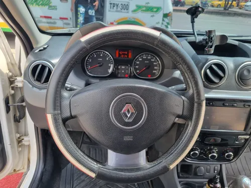 Renault Duster DYNAMIQUE 4X2 2.0 MT