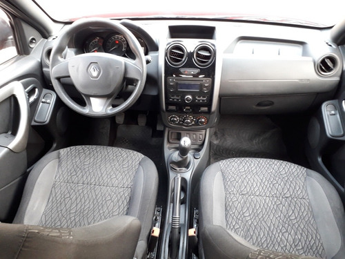 Imagen 6 de 11 de Renault Duster 1.6 Ph2 4x2 Dynamique 2017