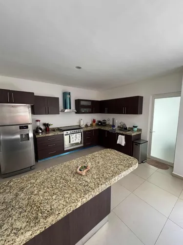 Se Vende Casa En Residencial Las Glorias