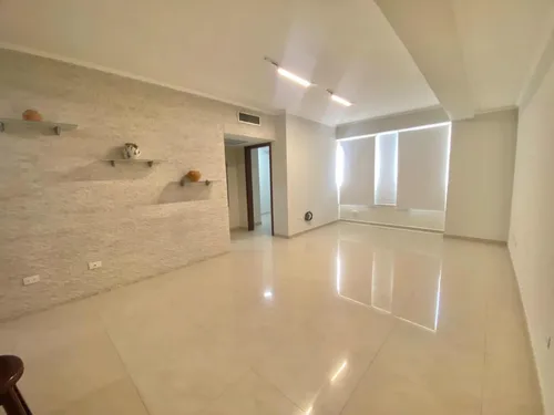 Fabiana Lecheria Alquiler 80 M2
