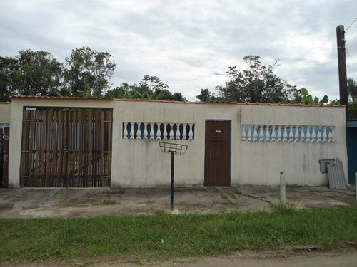 Imagem 1 de 10 de Casa, 1 Dorms Com 40 M² - Loty - Itanhaem - Ref.: Ita2264 - Ita2264