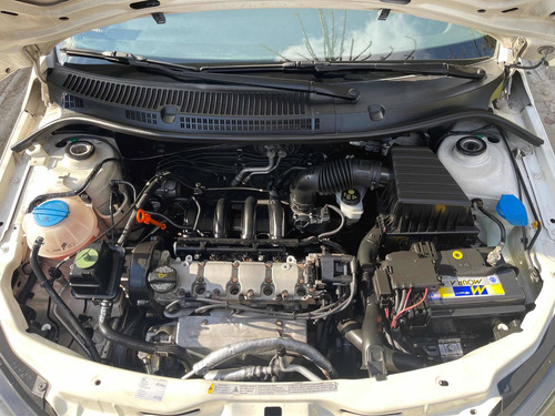 Volkswagen Saveiro 1.6 Cs 101cv Aa+dh 2014
