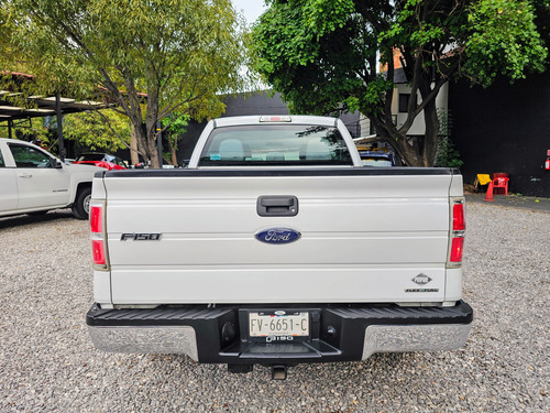 Ford F-150 5.0l Xl Cabina Y Media 4x2 Mt