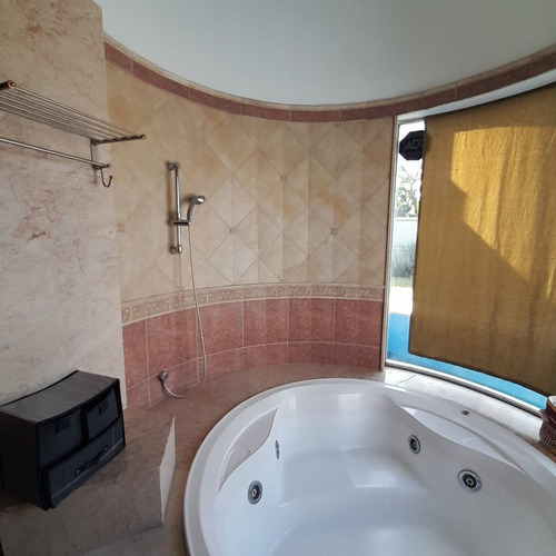 Casa En Venta Pergamino Con Pileta