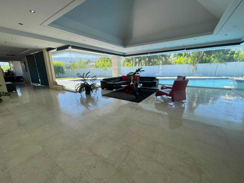 Imagen 3 de 14 de Casa En Venta Hato Royal Guataparo