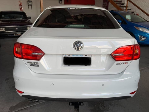 Imagen 6 de 13 de Volkswagen Vento 2.0 Tsi Sportline Caja Dsg 2014