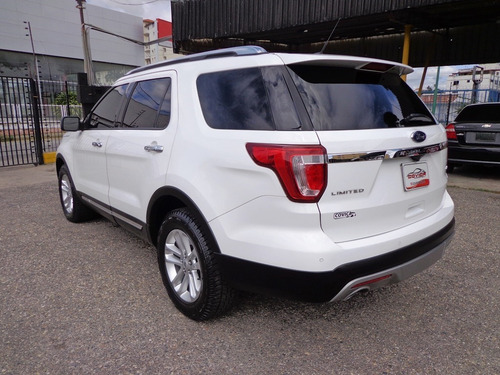 Imagen 6 de 11 de Ford Explorer Limited 2016 V6 4x4 Automático