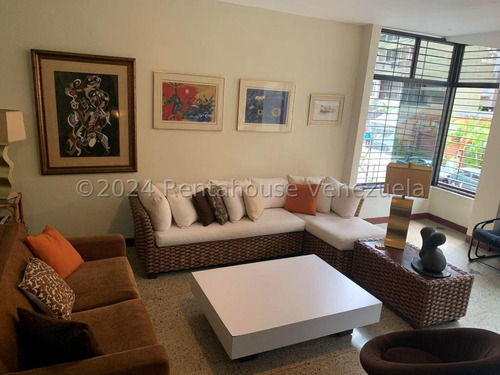 Apartamento En Venta Urb. Los Palos Grandes. Cód. #26-187