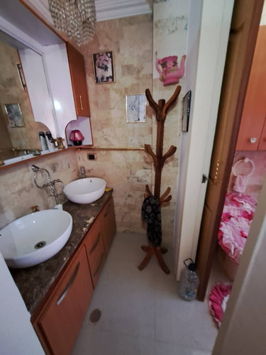 (137mts2) En Venta Tonwhouse En Villa Fontana Totalmente Remodelado