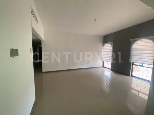 Casa Venta, Un Piso En Esquina, Col. Mirador, Chihuahua