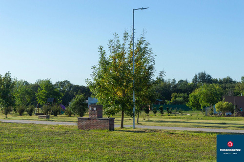 Barrio Parque, Las Tinajas, Luján Lote 900 M2  Semi Cerrado Sin Expensas