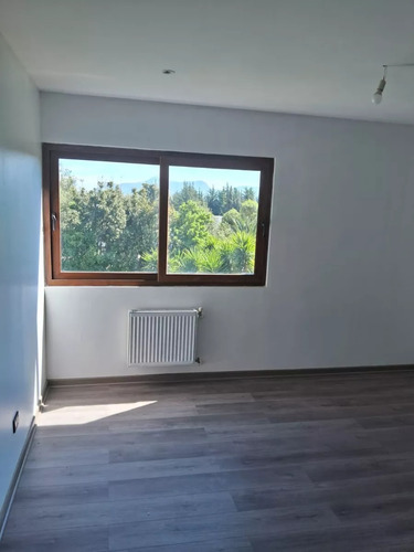 Linda Casa Nueva En Condominio/ Chicureo/ 1321 Mt2 / 370 Mt2