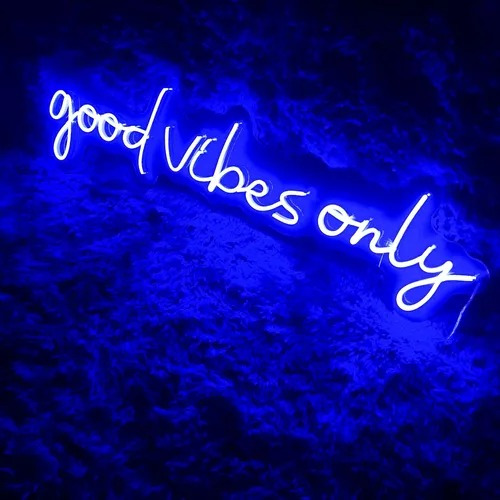 Letrero Led Neón Good Vibes Only Decoración