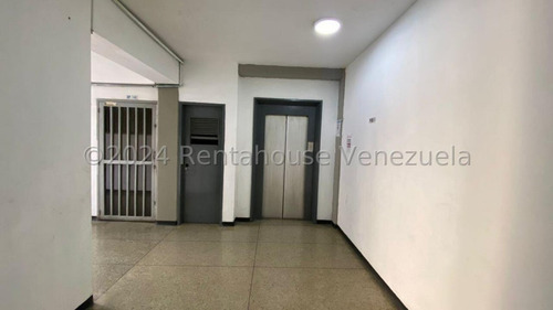 Milagros Inmuebles Oficina Alquiler Barquisimeto Lara Zona Centro Economica Comercial Economico Código Inmobiliaria Rent-a-house 25-3410