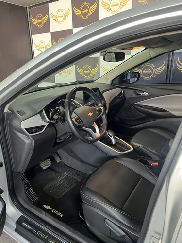 Chevrolet Onix SED. Plus PREM. 1.0 12V TB Flex Aut