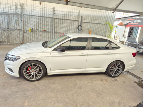 Volkswagen Jetta 2.5 Trendline Tiptronic At