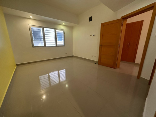 Imagen 4 de 8 de Apartamento En Venta, Rebajado En El Mirador Sur