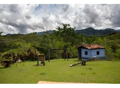 F-71 (finca, Piso 1 Sector Porce)