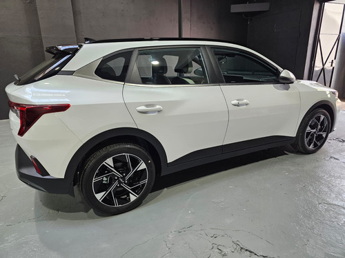 Kia K3 Cross 1.6 Gt Line At