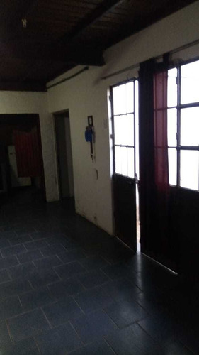 Imagen 5 de 8 de Casa Con 3 Dormitorios.