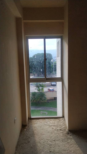 Town House En Altos De Aricagua, Mañongo Indith-299