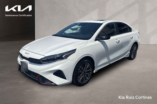 Kia Forte 4p GT Line L4/2.0 Aut