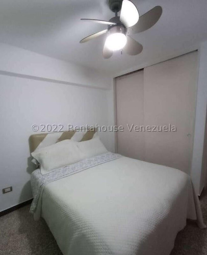 Imagen 2 de 12 de Apartamento En Venta El Marques Mls #22-29023