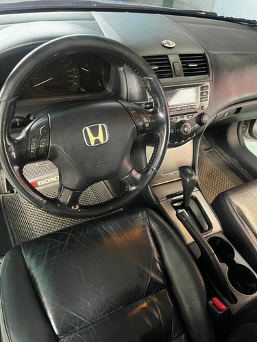 Imagen 9 de 14 de Honda Accord