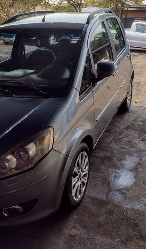 Imagem 2 de 7 de Fiat Idea 2012 1.4 Attractive Flex 5p