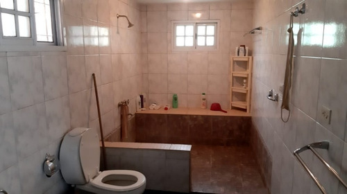 Imagen 6 de 12 de Chalet En Venta En Ituzaingo Norte