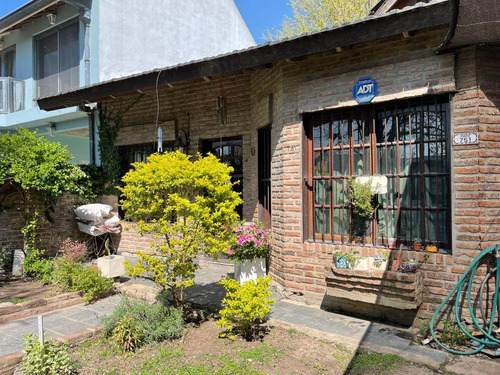 Imagen 2 de 30 de Casa - Ituzaingó