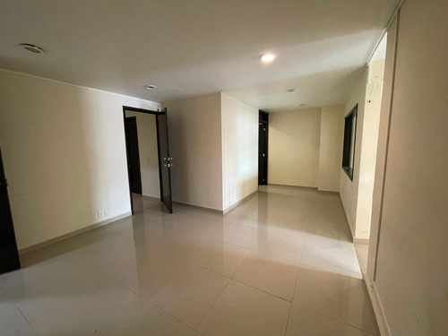 Imagen 3 de 14 de Oficina Disponible En Lindavista