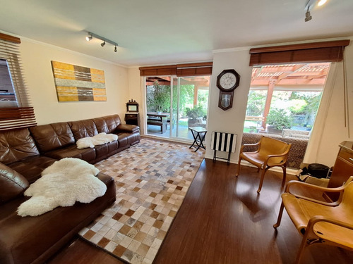 Cómoda Casa En Condominio En Lomas De Montemar