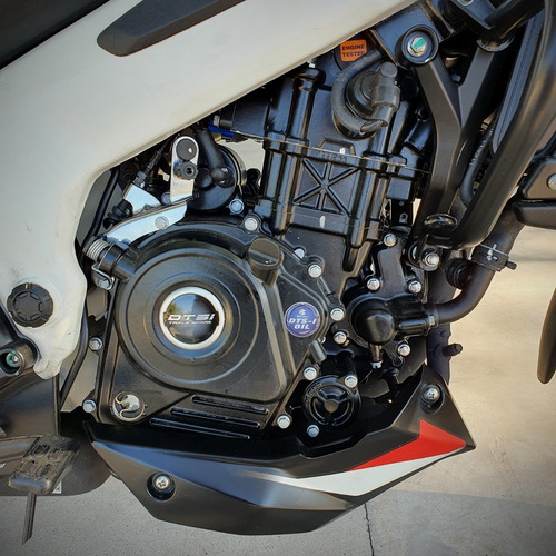 Imagen 3 de 9 de Bajaj Rouser Ns200 2022 - 0 Km