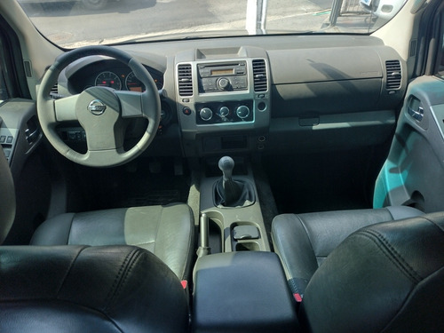 Imagem 8 de 8 de Nissan Frontier 2014 2.5 Sv Attack Cab. Dupla 4x2 4p