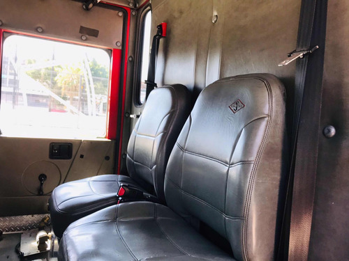Camion De Bomberos Spartan (faltan Controles Bomba)