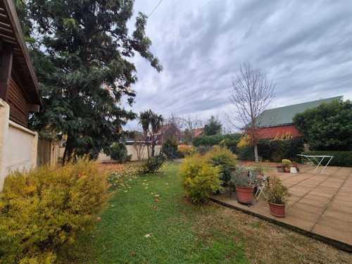 Casa En Venta De 4 Dorm. En Talca