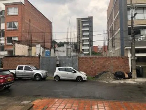 Lote En Venta En Malibu. Cod V2281