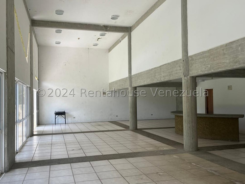 Tonwhouse En Alquiler - Mls #25-2541