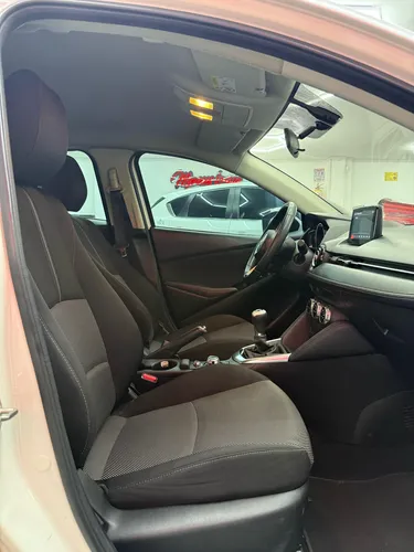 Mazda 2 1.5 Grand Touring Sedan