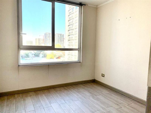Venta De Departamento De Dos Dormitorios En La Cisterna