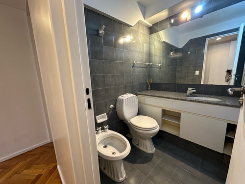 Departamento En Alquiler En Belgrano 4 Ambientes Con Balcón