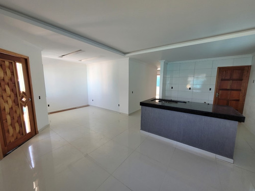 Imagem 6 de 20 de Casa Itaipuaçu, 3 Quartos, Churrasqueira, Lote 480m². Ótima Localização. 805
