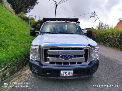 Imagen 10 de 11 de Ford F-350