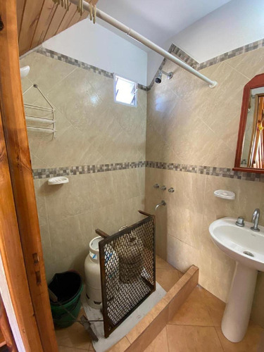 Departamento En Venta - 2 Dormitorios 1 Baño - Mar Del Tuyú