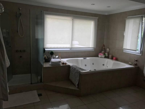 Venta Casa Haras Del Pilar, El Establo, Oportunidad Impecable . 4 Dormitorios Mas Dependencia
