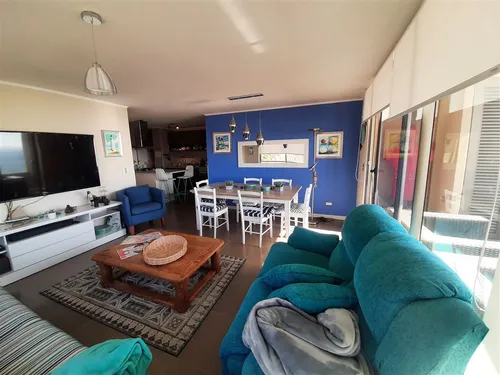 Departamento En Venta De 3 Dorm. En Algarrobo